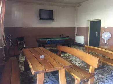 Na predaj objekt, 400 m², Neded