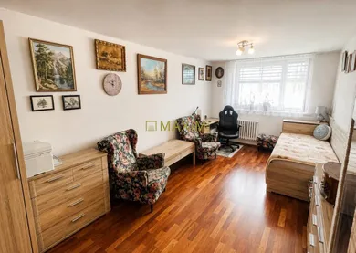 Mieszkania na sprzedaż, 5-pokojowe, Bratislava-Dúbravka · €485 000