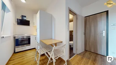 Na predaj 1-izbový byt, 19 m², Bratislava-Petržalka, Antolská