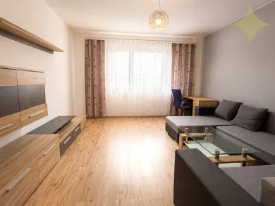 Квартиры на продажу, 3-комнатные, Banská Štiavnica · €122 900