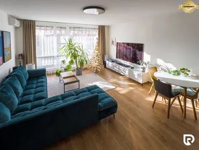Na prenájom 2-izbový byt, 59 m², Bratislava-Nové Mesto, Tomášikova
