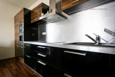 Na predaj 5-izbový byt, 92 m², Bratislava-Podunajské Biskupice