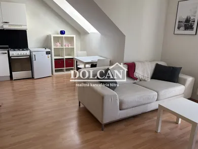Byty na prenájom 2-izbový, Nitra · €650