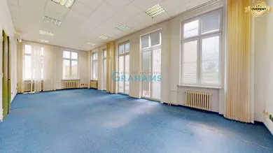Na prenájom komerčné, 45 m², Bratislava-Staré Mesto, Grösslingova