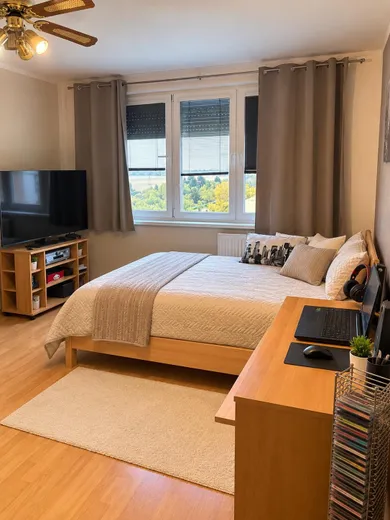 Na predaj 3-izbový byt, 66 m², Trnava, Ulica gen. Goliána