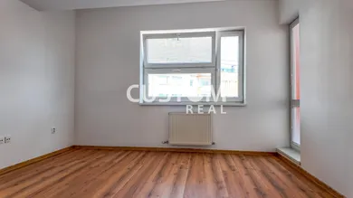 Na prenájom komerčné, 80 m², Žilina, Janka Kráľa