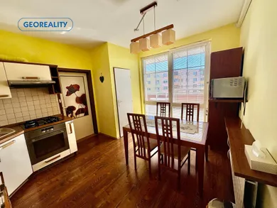 Mieszkania na sprzedaż, 4-pokojowe, Levice · €149 000