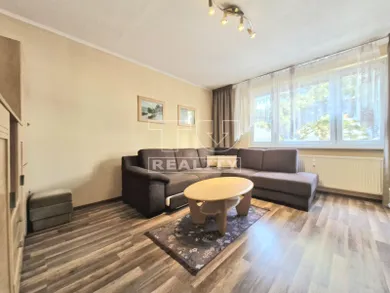 Mieszkania na sprzedaż, 2-pokojowe, Topoľčany · €112 900