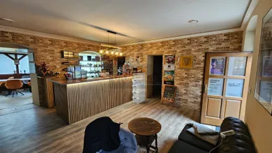 Lokale komercyjne na wynajem, Trnava · €1190