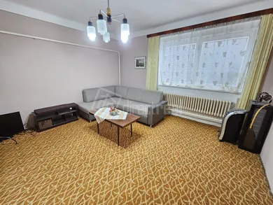 Na predaj dom, 200 m², Horné Saliby