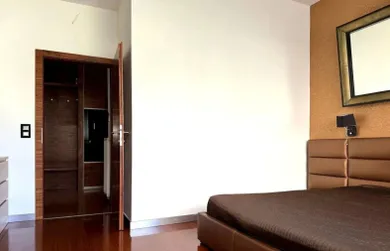 Na prenájom 2-izbový byt, 68 m², Bratislava-Karlova Ves