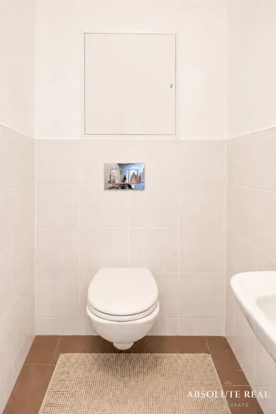 Na predaj 3-izbový byt, 94 m², Bratislava-Záhorská Bystrica