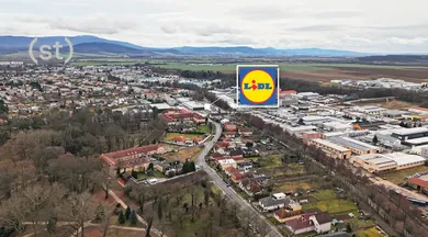 Na predaj pozemok, Tovarníky, Pod kaštieľom
