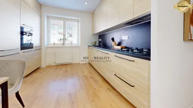 Na predaj 2-izbový byt, 52 m², Žiar nad Hronom