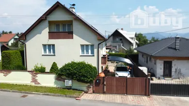 Na predaj 5-izbový dom, 367 m², Martin, V. Žingora
