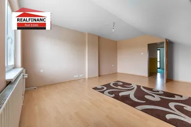 Na predaj dom v Opoj · €225 000 · Čiastočná rekonštrukcia