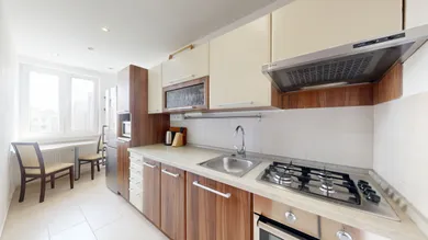 Apartments for rent, 3-room in Trnava · €850