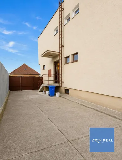 Na predaj 5-izbový dom, 57 m², Dolné Orešany