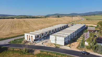 Domy na sprzedaż, 4-pokojowe, Trenčín · €239 990