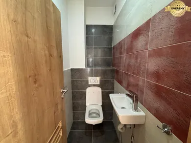 Na prenájom 3-izbový byt, 80 m², Poprad, Hviezdoslavova