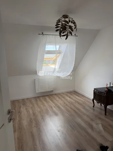 Na predaj 3-izbový byt, Tomášikovo