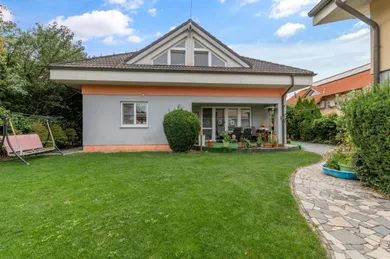 Na predaj 5-izbový dom, 143 m², Dunajská Lužná, Lipová