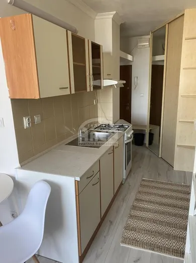 Na prenájom 1-izbový byt, 26 m², Michalovce, -