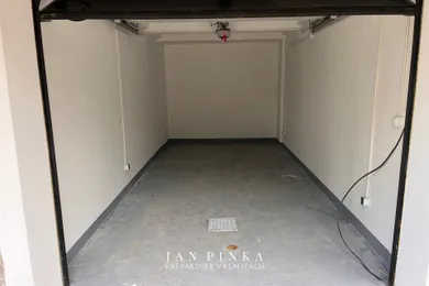 Obiekty na sprzedaż, Bratislava-Karlova Ves · €48 000