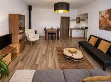 Na prenájom 3-izbový byt, 80 m², Poprad, Velická cesta