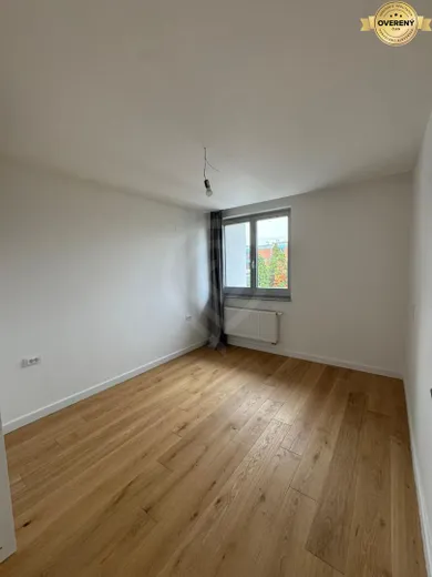 Na predaj 3-izbový dom, 76 m², Bratislava-Rača