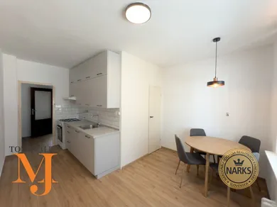 Na predaj 3-izbový byt, 64 m², Sereď, Cukrovarská