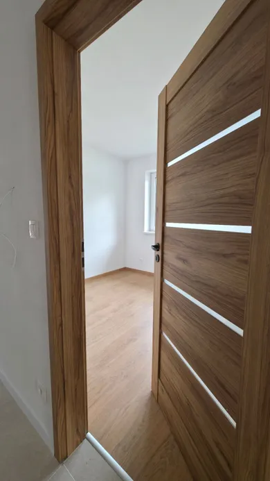 Na predaj 4-izbový byt, 97 m², Hôrka nad Váhom