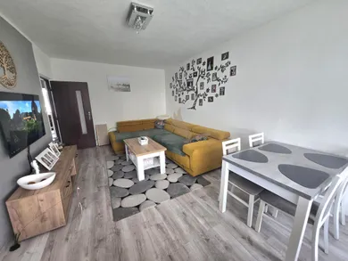 Byty na predaj 3-izbový, Brezno · €150 000