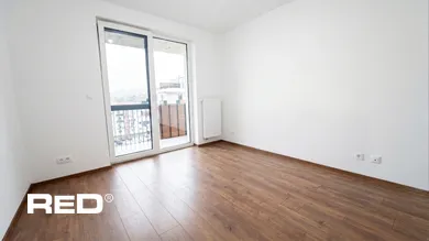 Na prenájom 3-izbový byt, 65 m², Bytča