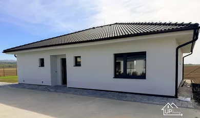 Na predaj dom, 105 m², Potvorice