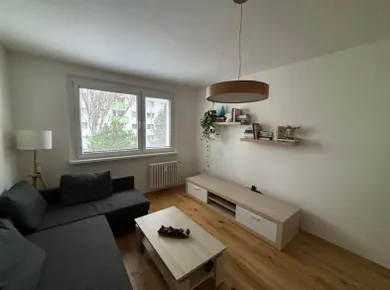 Byty na prenájom 2-izbový, Bratislava-Petržalka · €770