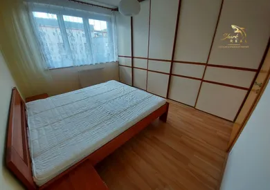 Na prenájom 2-izbový byt, 60 m², Bratislava-Dúbravka, Pod záhradami