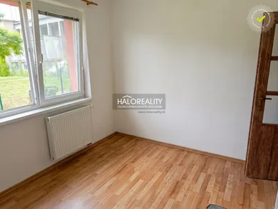 Na predaj 1-izbový byt, 17 m², Nováky