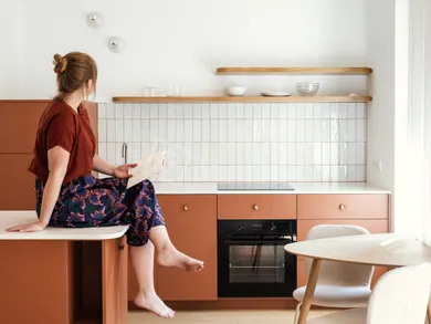 Na prenájom 1-izbový byt, 37 m², Bratislava-Nové Mesto, Račianska