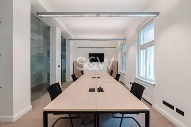 Na prenájom komerčné, 152 m², Bratislava-Staré Mesto, Štefánikova