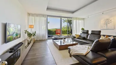 Byty na prenájom 3-izbový, Bratislava-Staré Mesto · €1 400