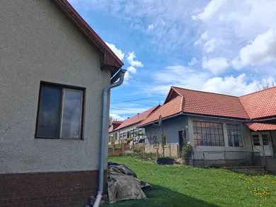Na predaj dom, Dačov Lom