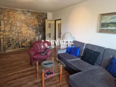 Na predaj 3-izbový byt, 63 m², Prievidza, Štefana Králika