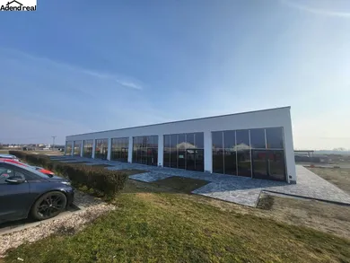 Na prenájom komerčné, 71 m², Most pri Bratislave, Podjavorinskej