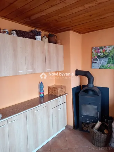 Na predaj 2-izbový rekreačný dom, 523 m², Liptovský Mikuláš