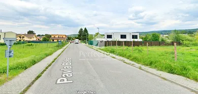 Land for sale in Bratislava-Záhorská Bystrica · €330,000