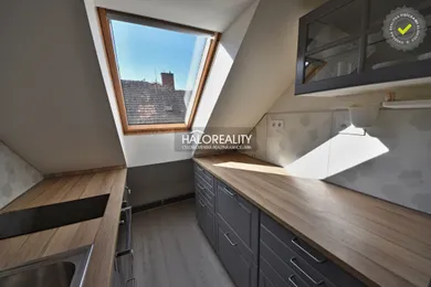 Na prenájom dom, 220 m², Nová Baňa