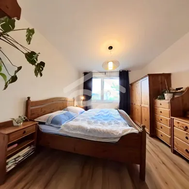Na predaj 4-izbový byt, 100 m², Nitra, Bazovského