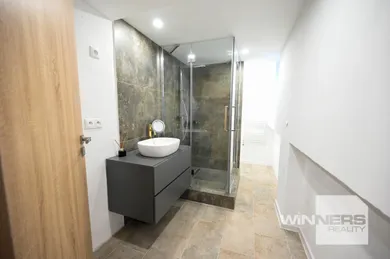 Na predaj 5-izbový dom, 160 m², Horné Otrokovce