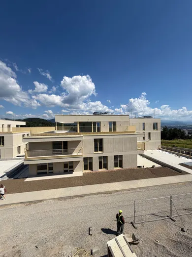 Mieszkania na sprzedaż, 4-pokojowe, Banská Bystrica · €389 900